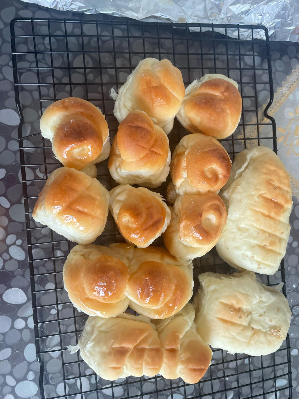 香脆柔软的蜂蜜脆底面包