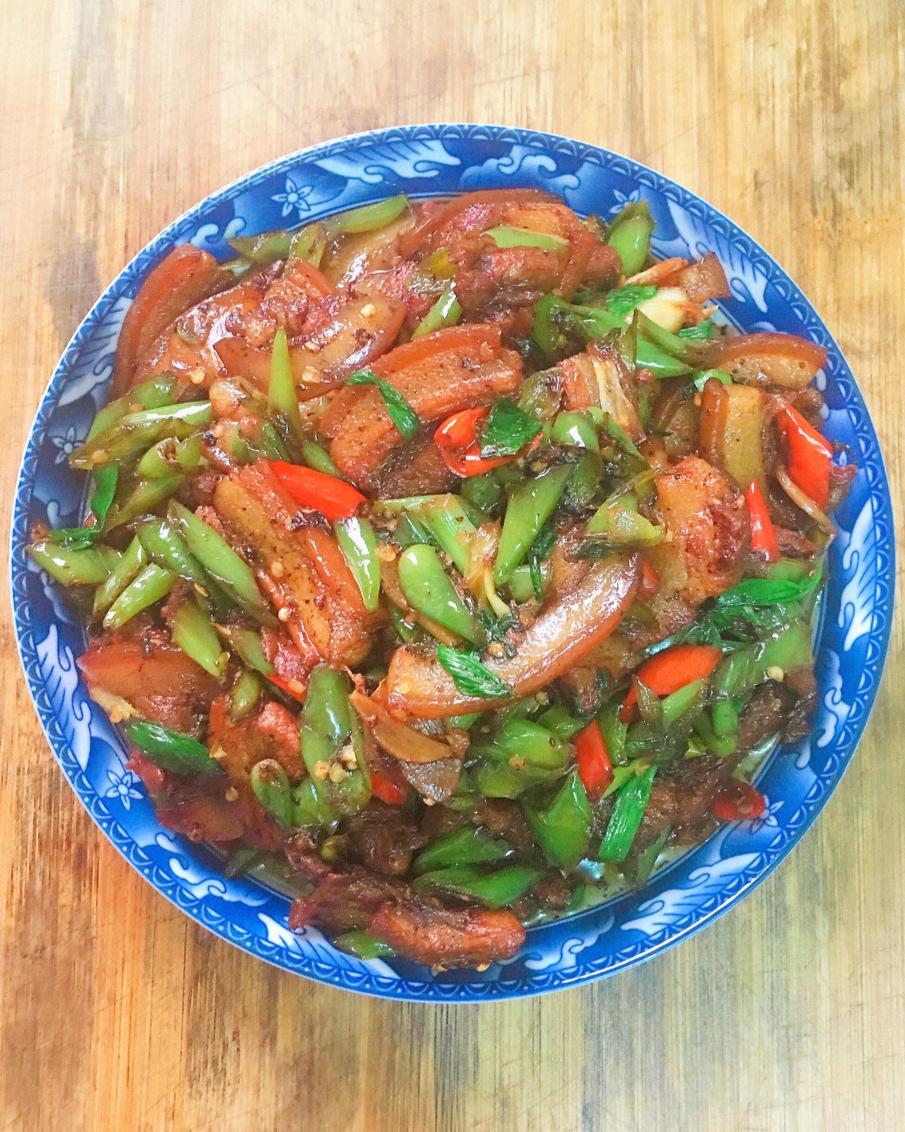 农家小炒肉【记忆中勾魂的油汤】
