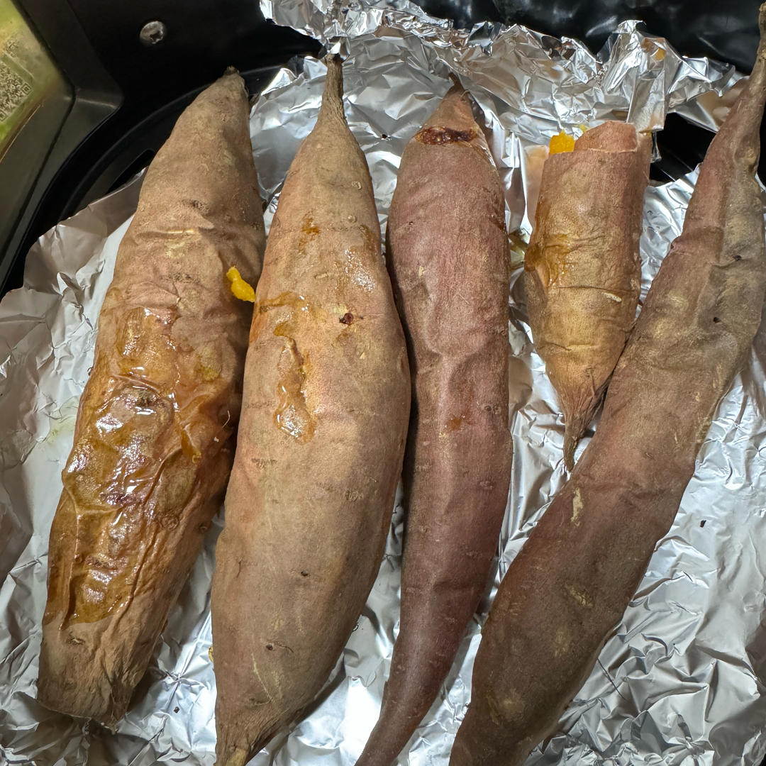 【糯唧唧的烤红薯】糖油四溢皮肉分离外糯里嫩吸溜着吃！