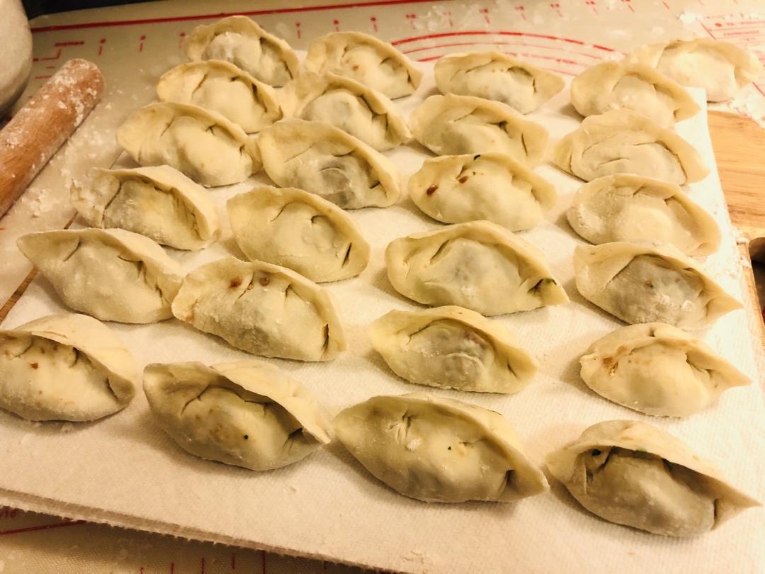 好吃到流泪的香菜猪肉水饺🥟