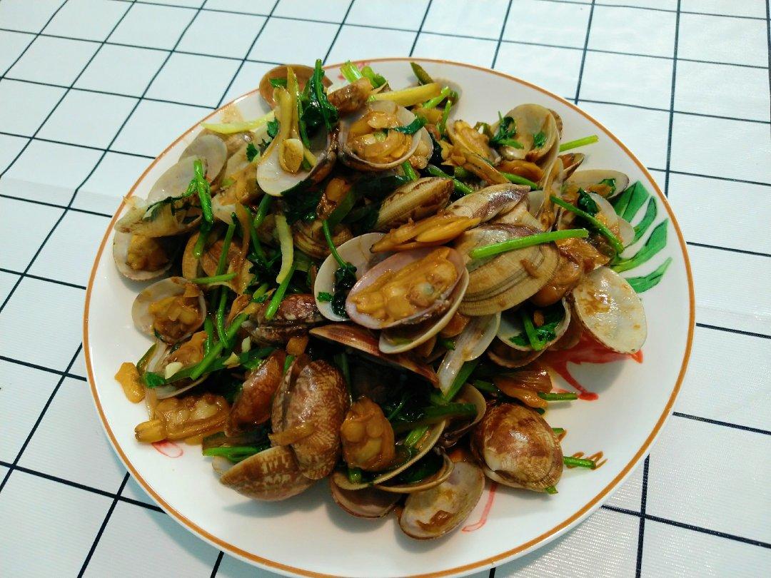 葱炒花蛤