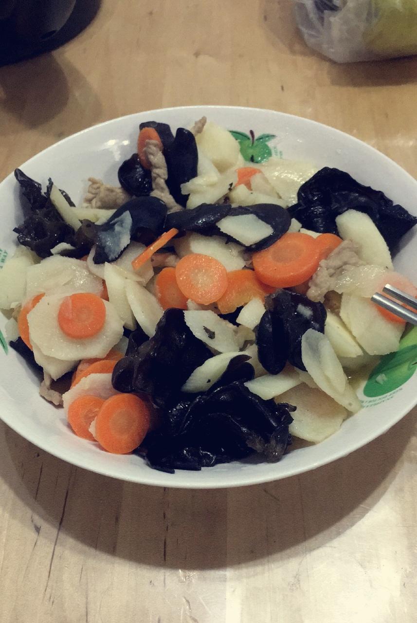 清炒山药木耳