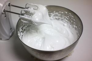 造型蛋白糖【意式蛋白霜防潮版】的做法 步骤6