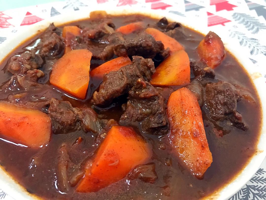 红烧牛肉土豆 （独家秘制）