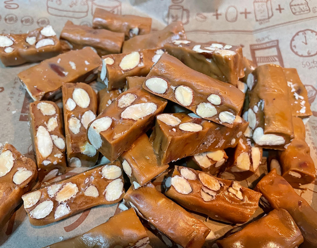 海盐杏仁太妃糖-