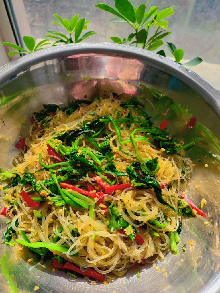 凉拌粉丝的做法