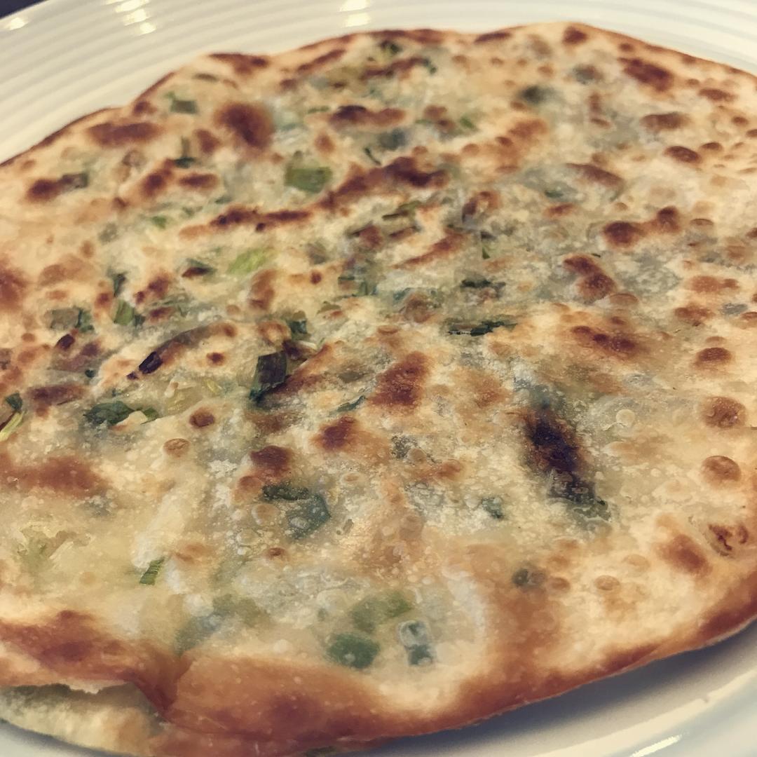 饺子皮葱油饼