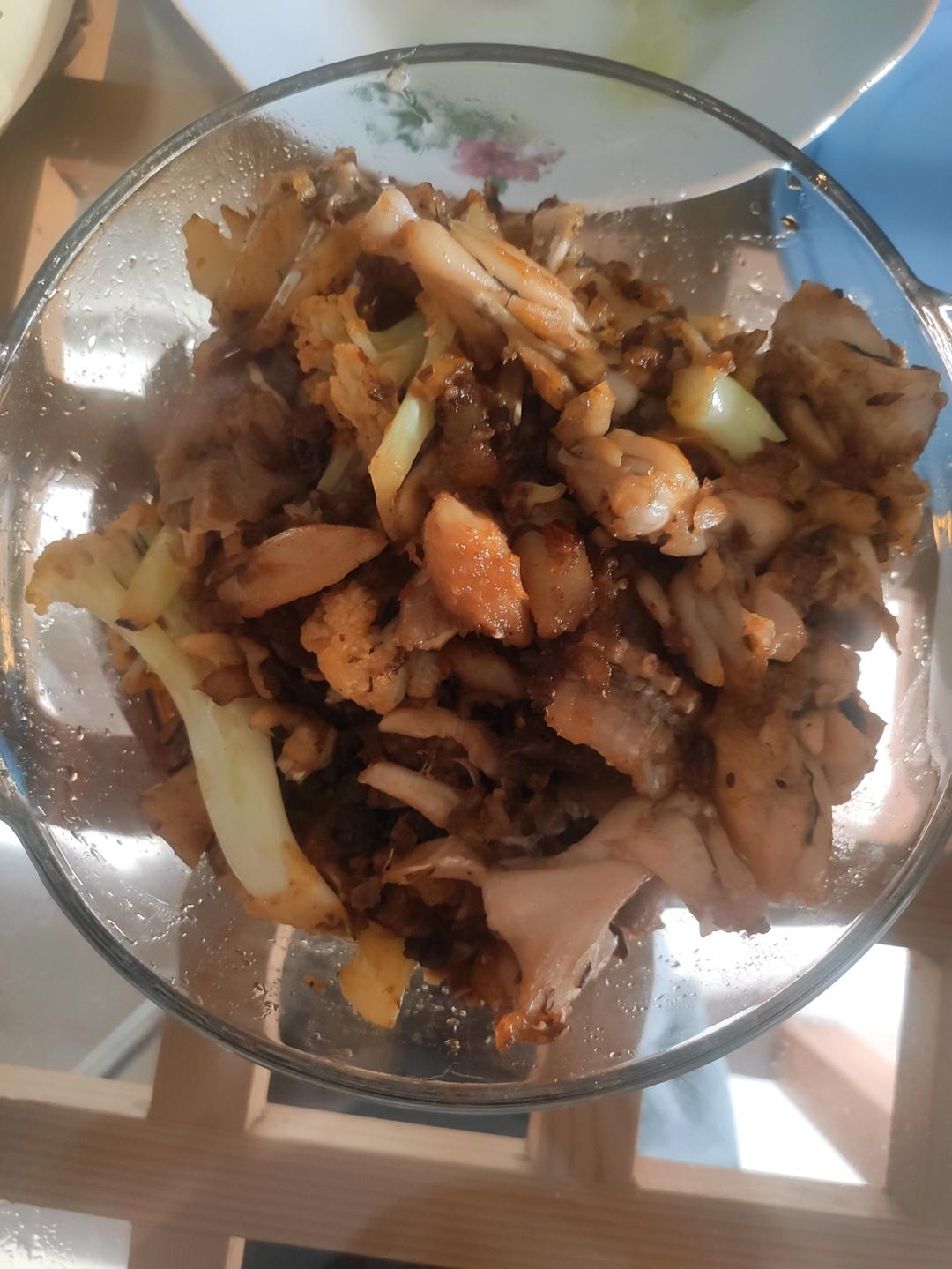 干锅牛蛙