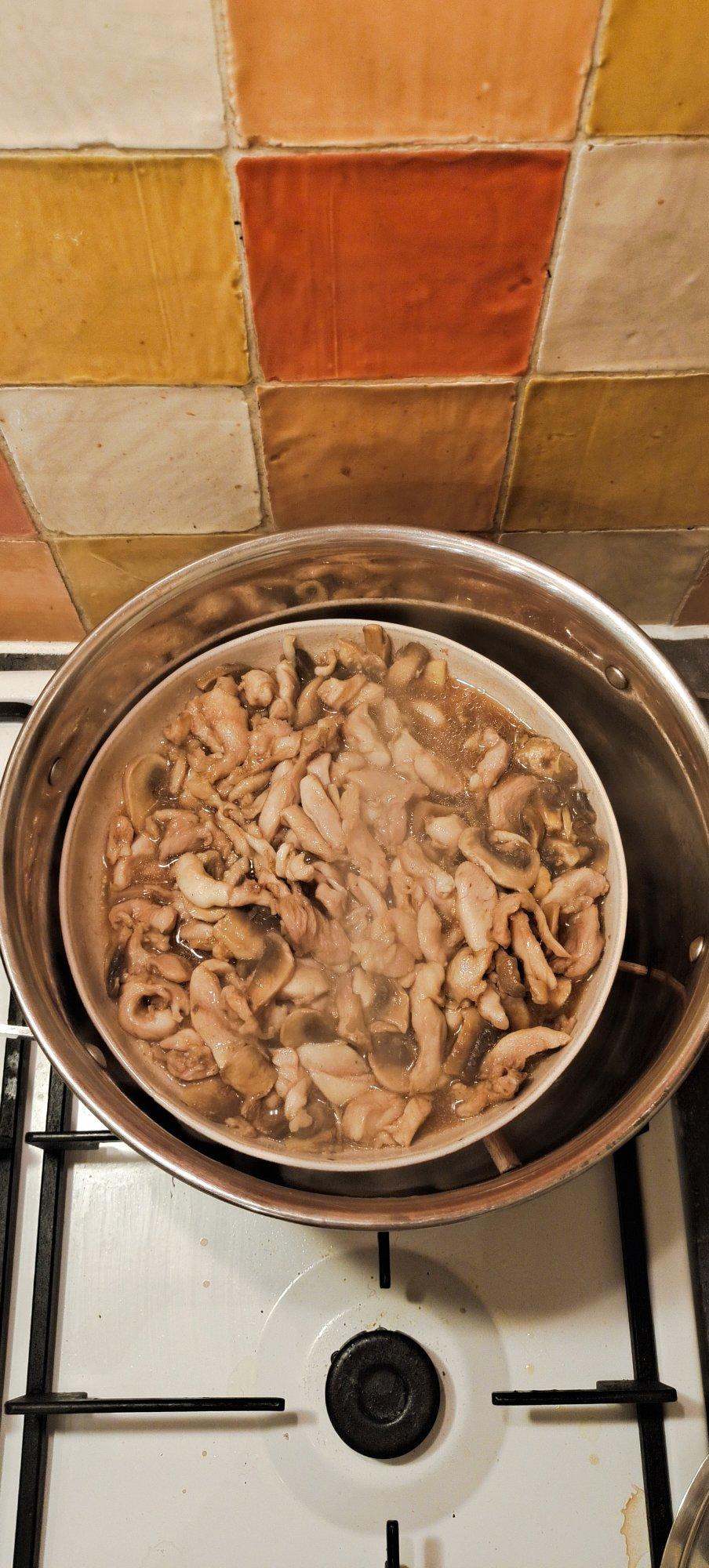 超滑嫩的香菇蒸滑鸡！！！