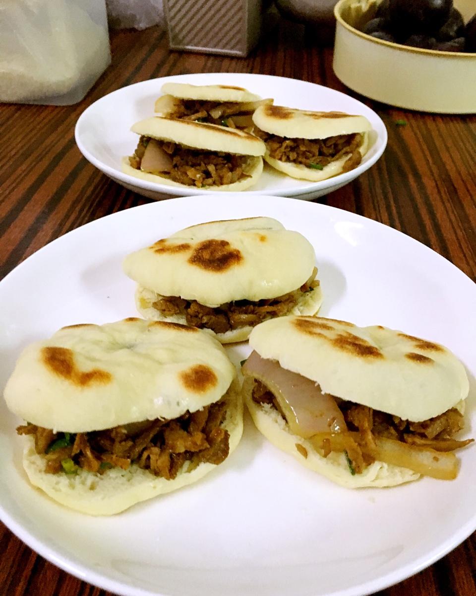 空心馍（肉夹馍）