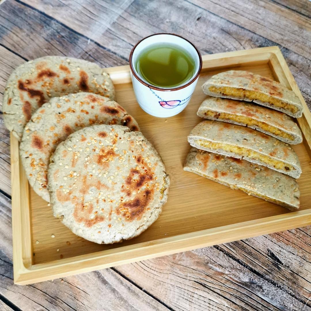 青稞大黄米饼
