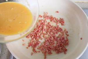 培根蛋饼－宝宝的豪华早餐的做法 步骤9