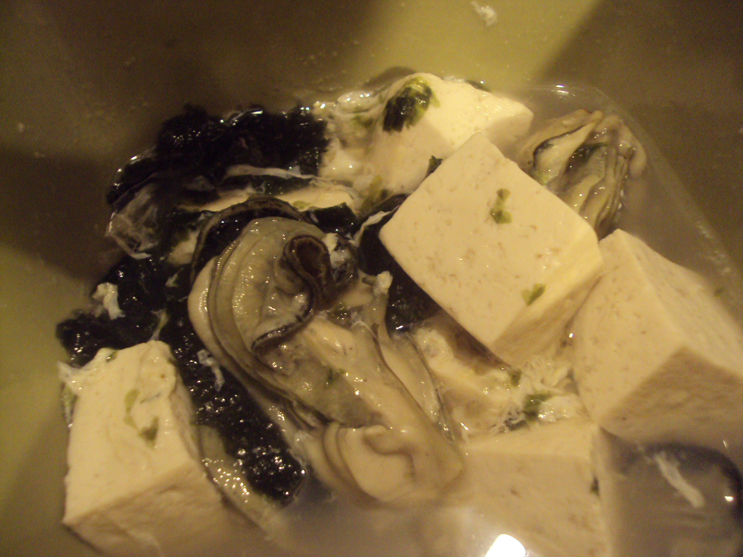 紫菜海蛎豆腐汤