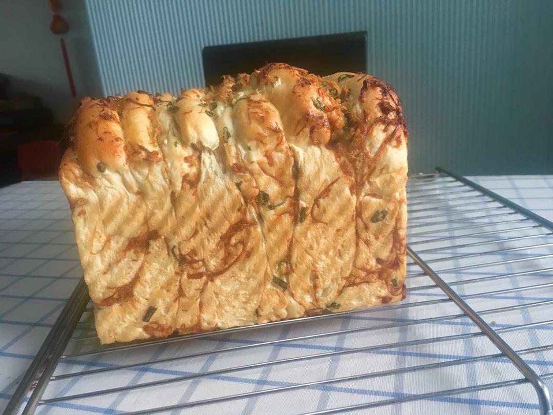 Sara吐司系列十九：百吃不厌的香葱肉松吐司