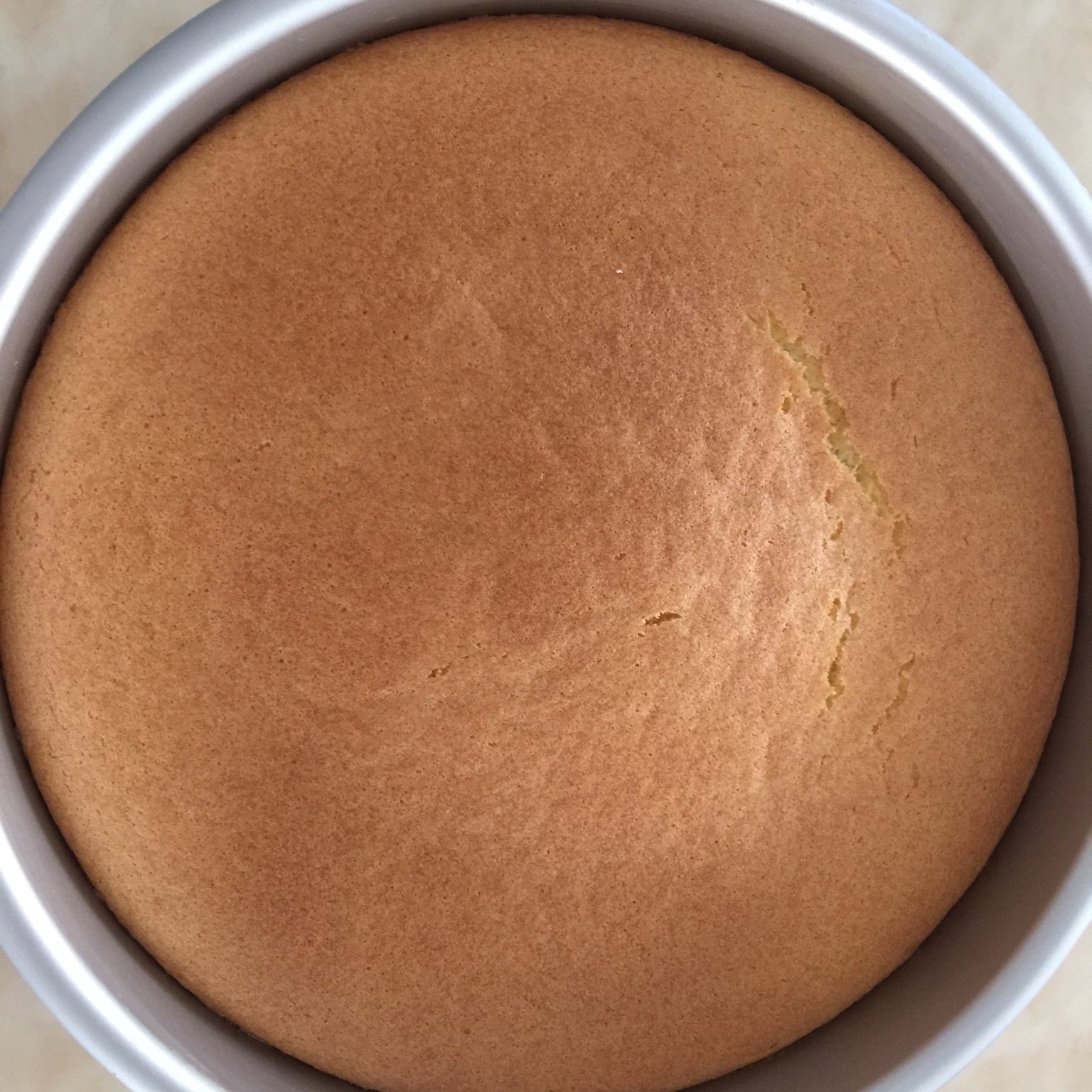 烤箱做蛋糕（戚风蛋糕的做法）