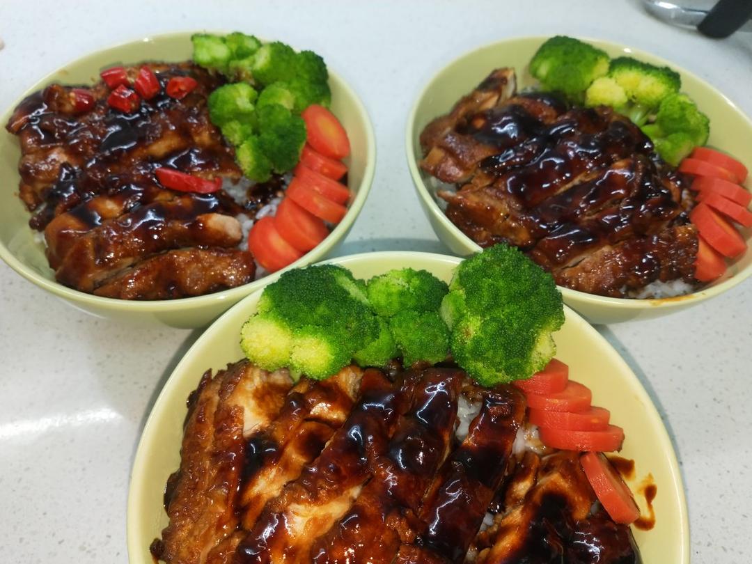 照烧鸡腿饭