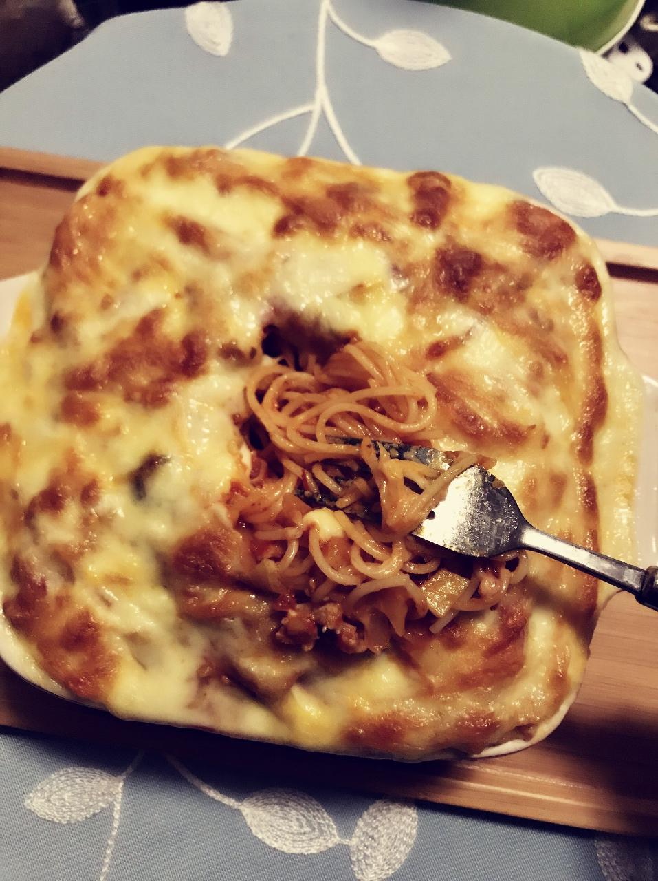 芝士焗番茄肉酱意大利面