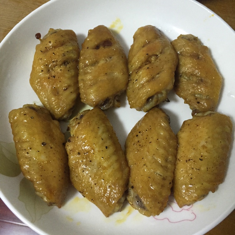 蒜香烤鸡翅