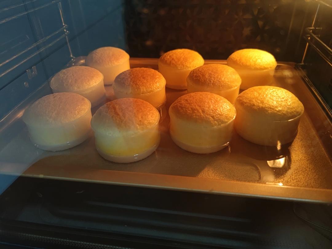 零失败的焦糖布丁蛋糕