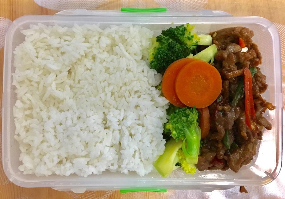 小炒牛肉