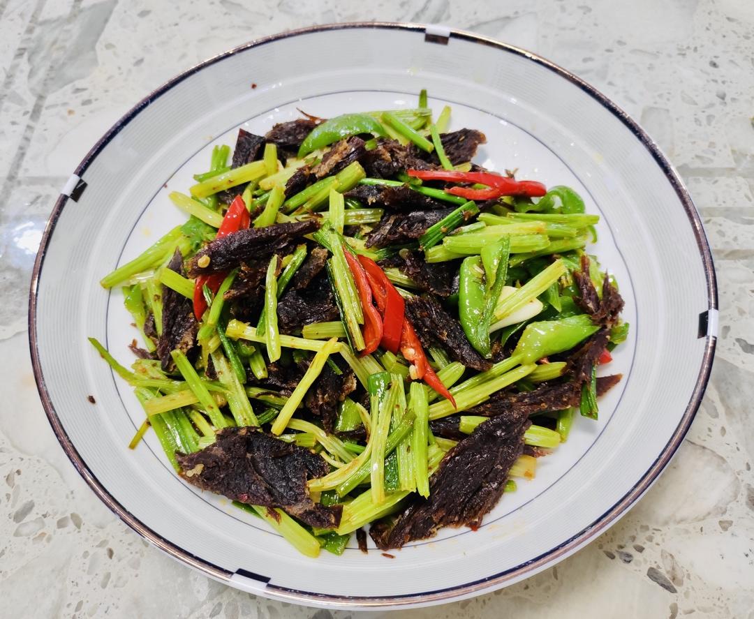 清炒牛肉巴