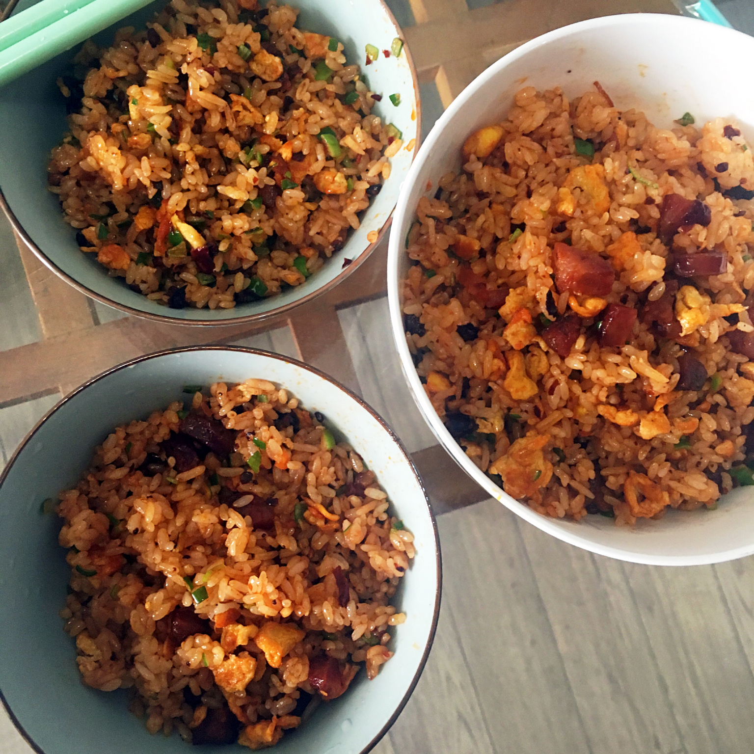 老干妈香肠炒饭（少油版）