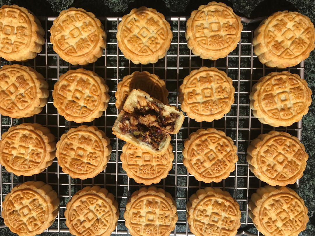 老式月饼（不加转化糖浆的酥皮月饼）