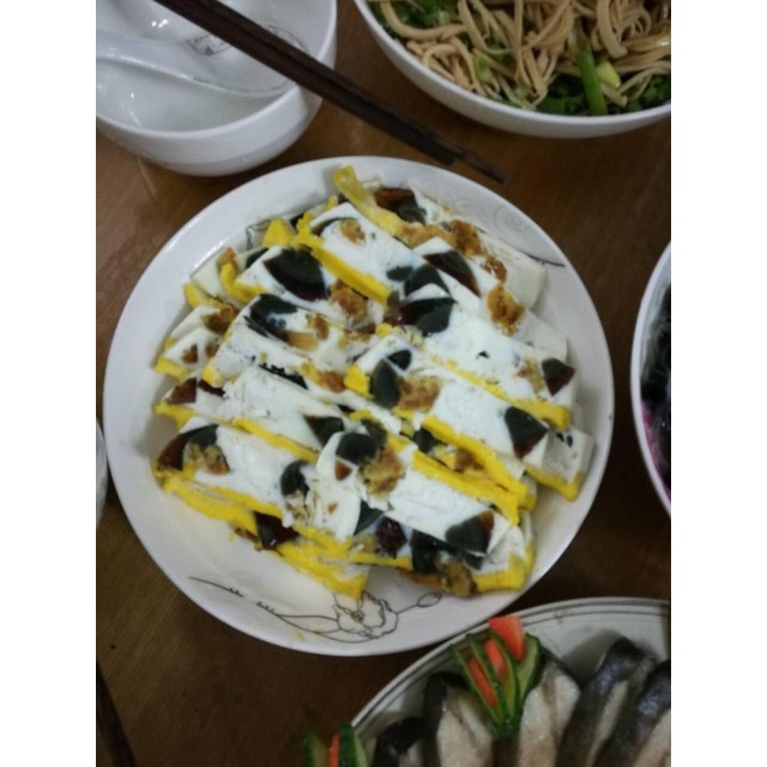 黄金三色蛋
