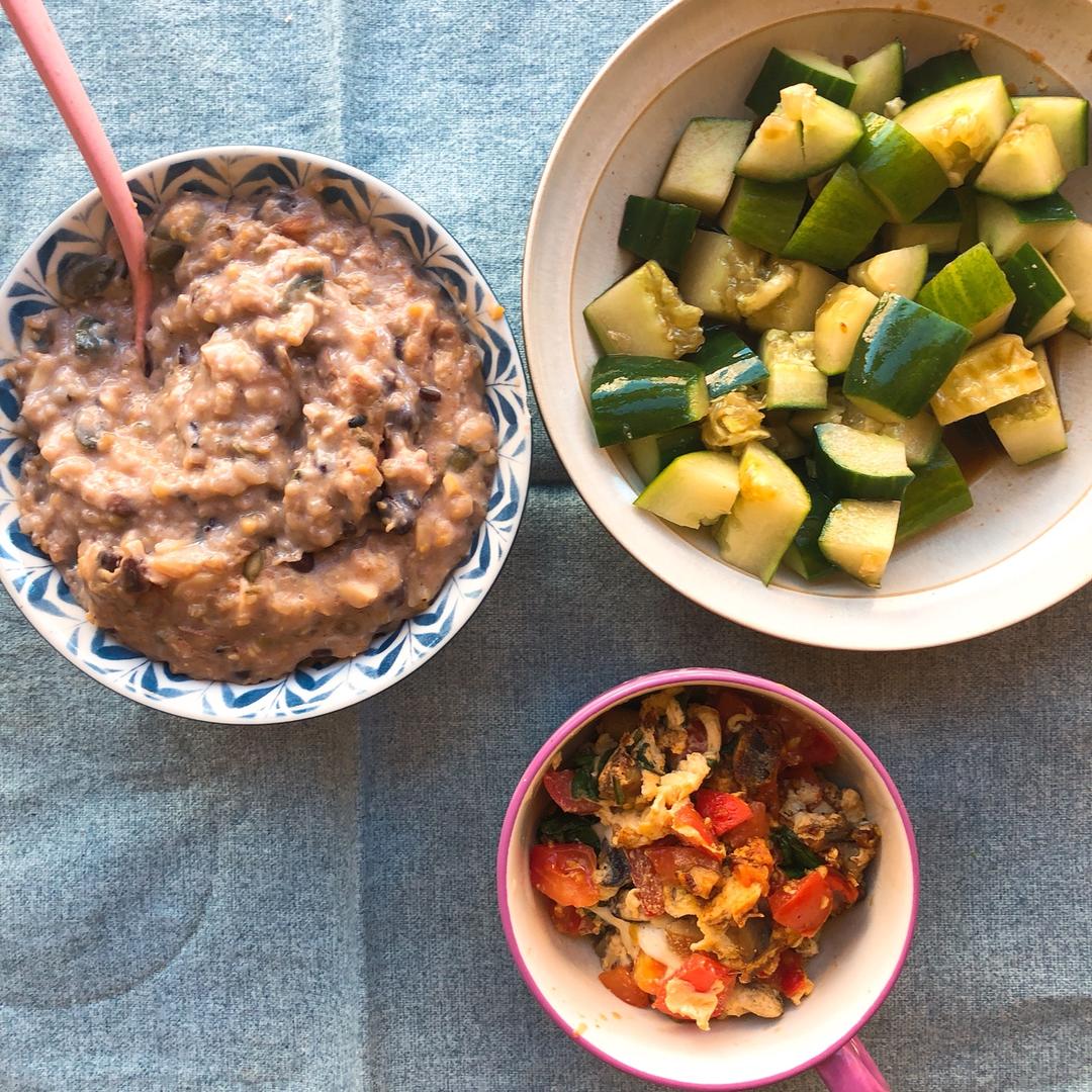 豆浆杂粮粥（别名：回归正轨粥）丨健康·三餐