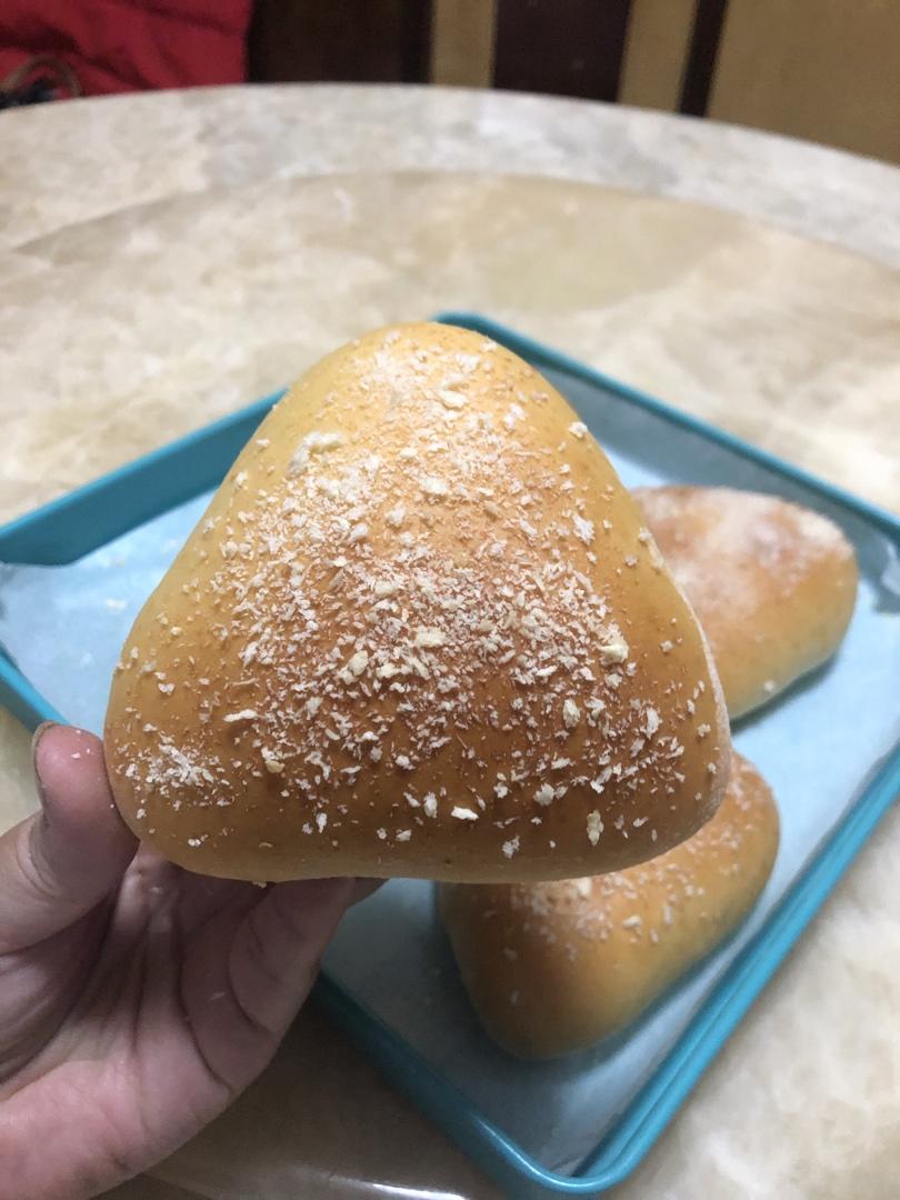 芝士土豆鸡肉面包