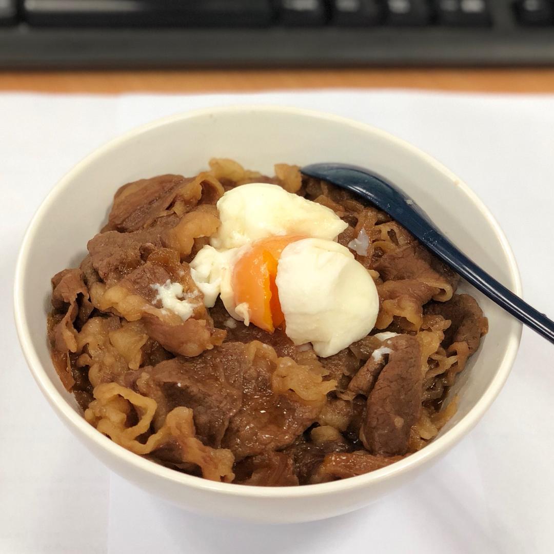 一夫食堂的御膳房牛肉饭