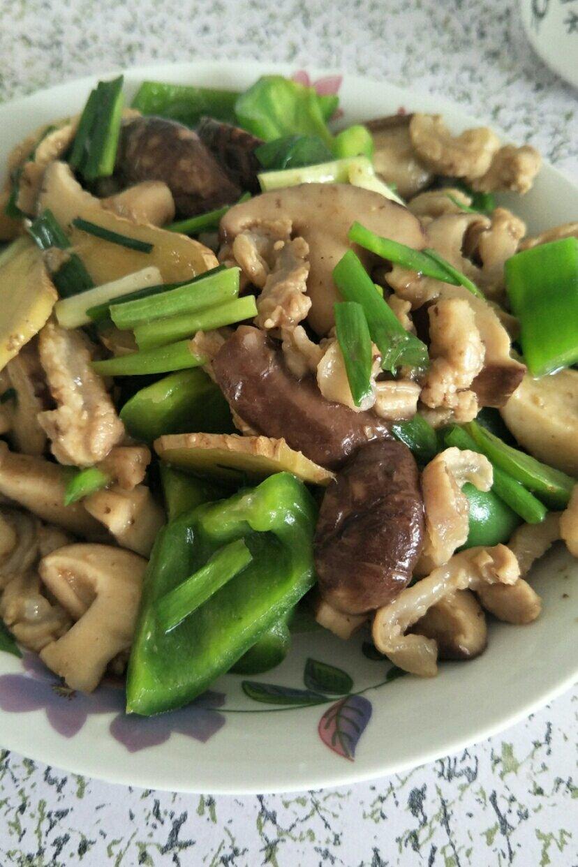 香菇炒肉，超级下饭哦