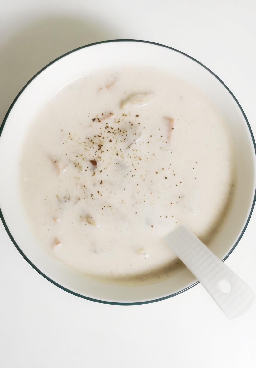 轻油版奶油蘑菇汤