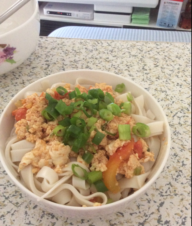 西红柿鸡蛋面