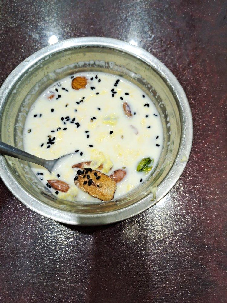 秋冬快手甜品，牛奶鸡蛋醪糟，好喝到词穷