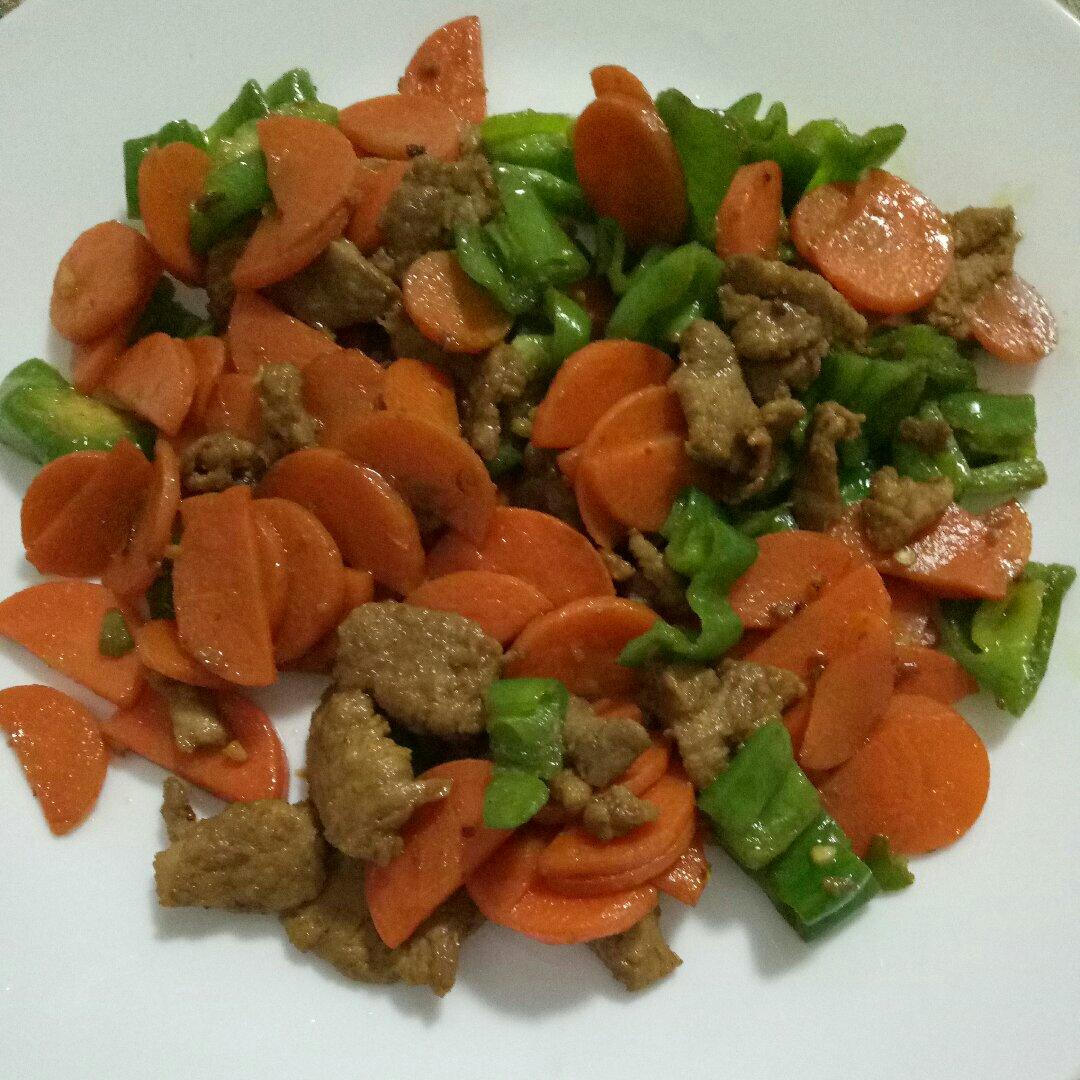 胡萝卜炒肉片