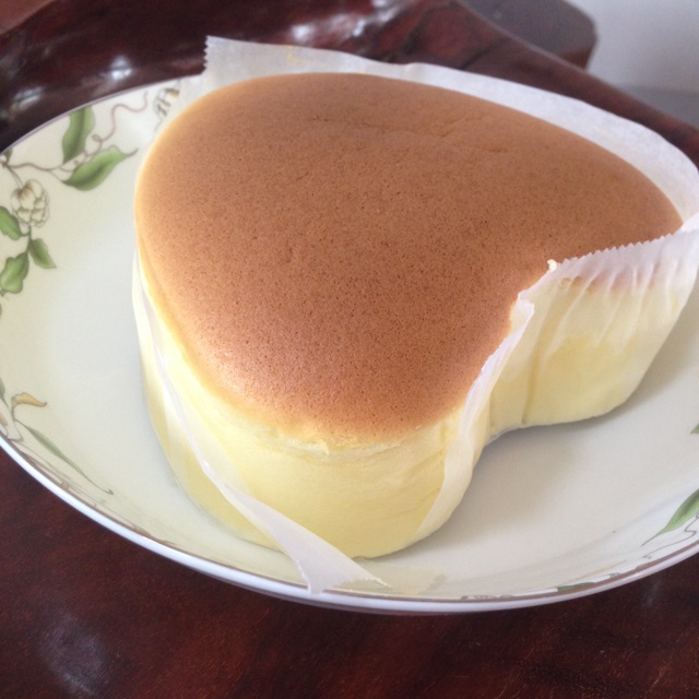 8寸轻乳酪蛋糕