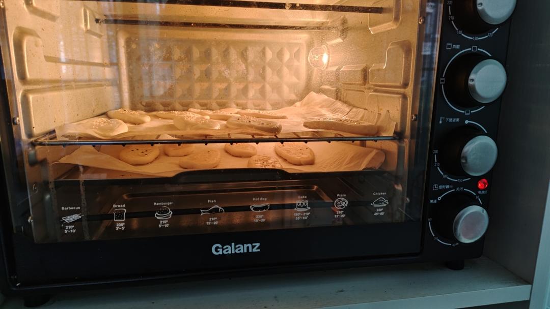 不用发面，简单易做，酥脆可口的空心糖烧饼