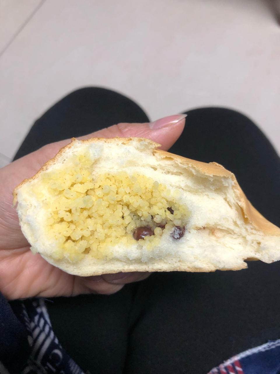 黄米蜜豆小餐包