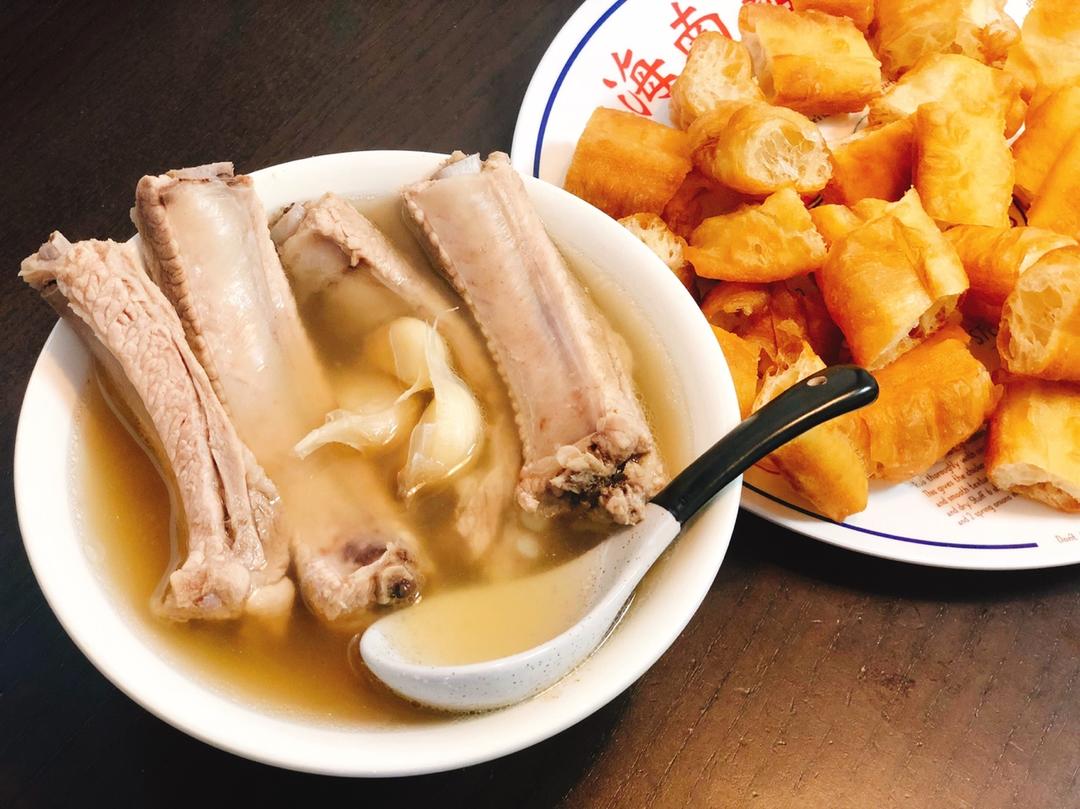 堂妈小厨——新加坡肉骨茶