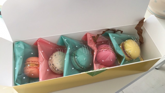 马卡龙（瑞士蛋白霜）