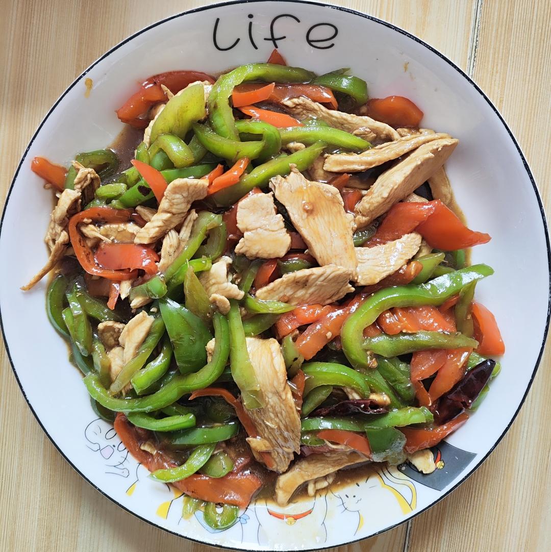 中餐吃出小蛮腰～青椒鸡胸肉丝