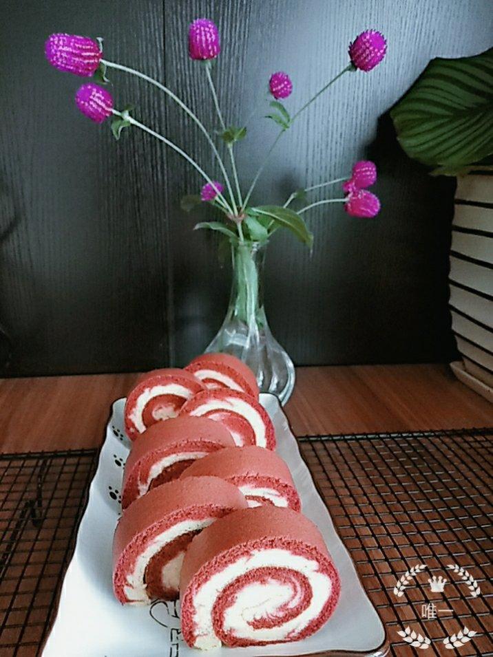 蛋糕卷，红丝绒蛋糕卷，旋风蛋糕卷