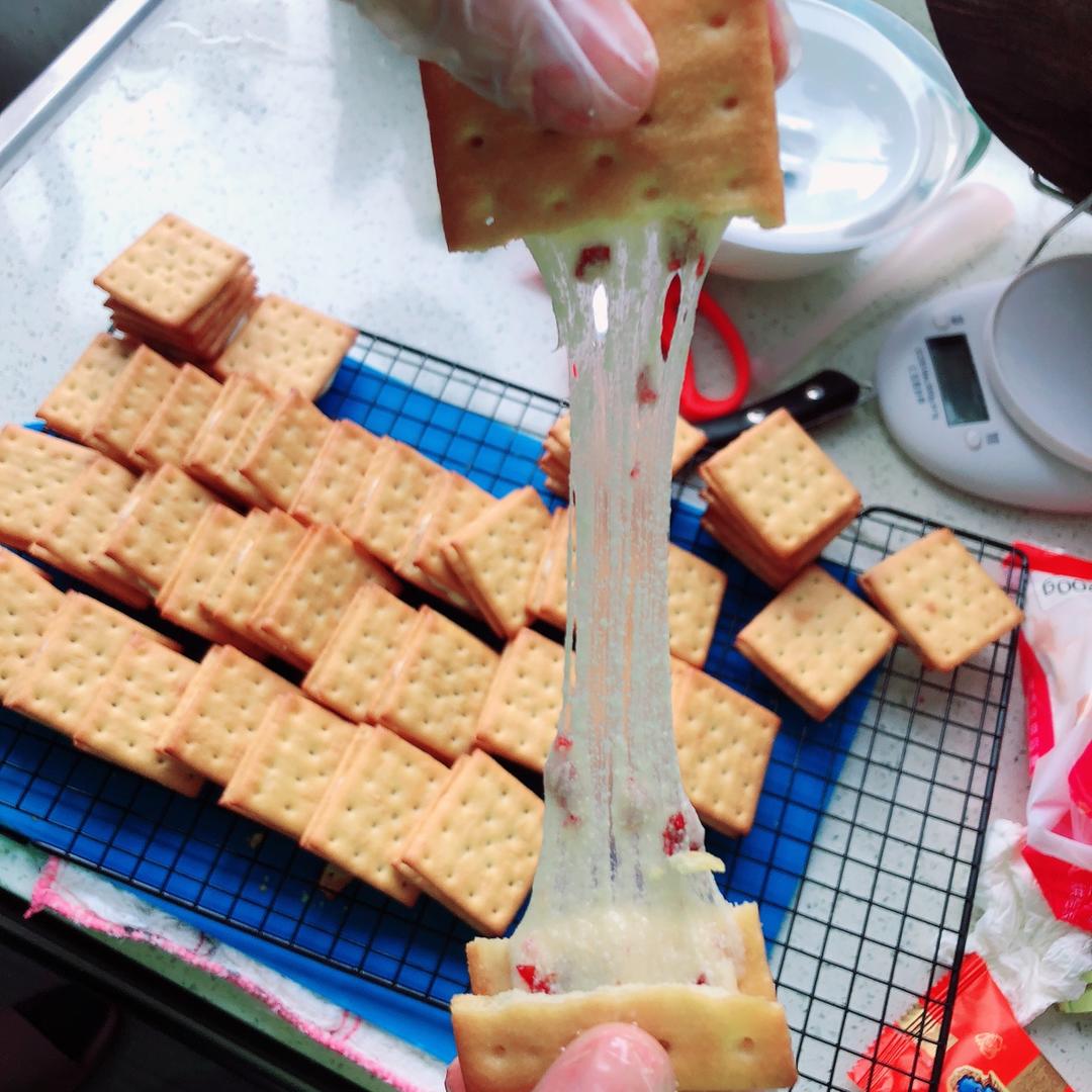 可以拉丝的牛【牛轧饼】，只要四步就能完成！