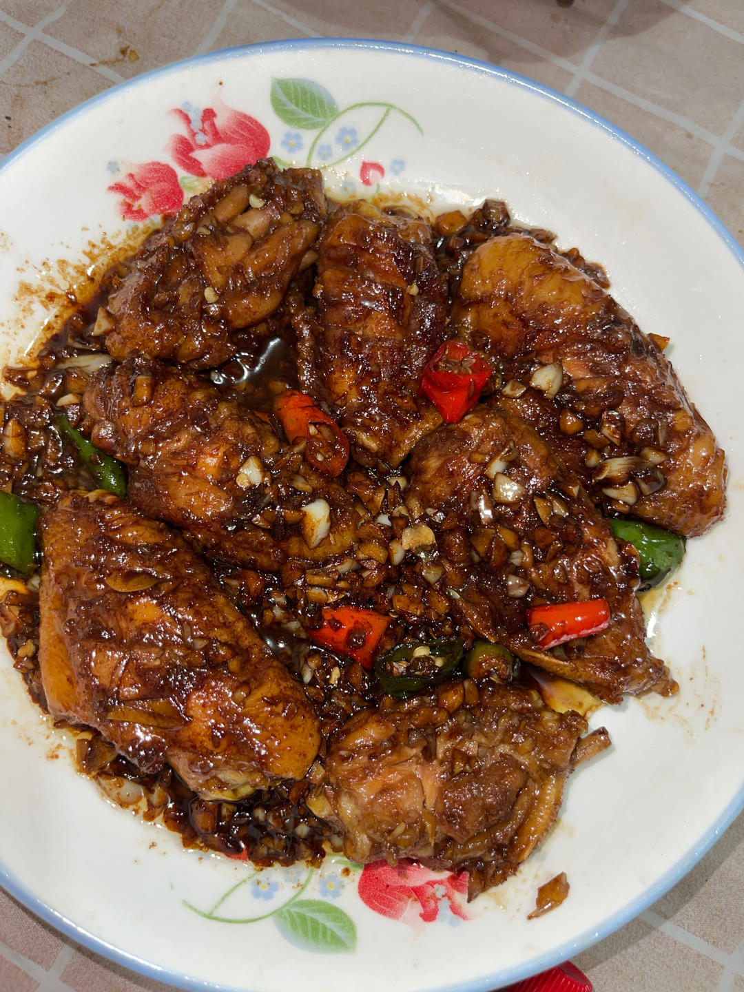 蒜香鸡翅，这才是鸡翅最好吃的做法