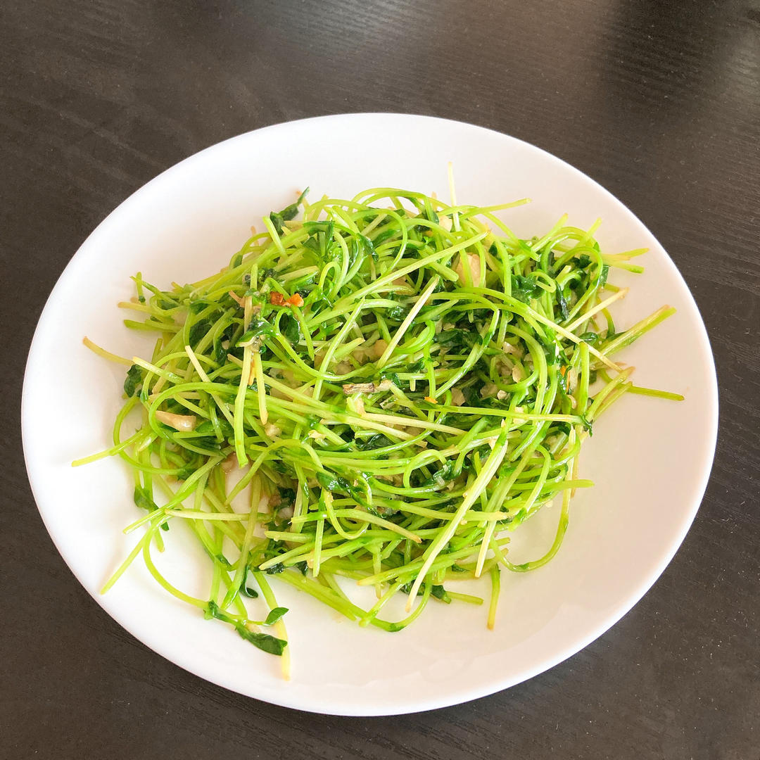 清炒豆苗