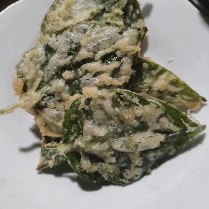 广西小吃假蒌包肉