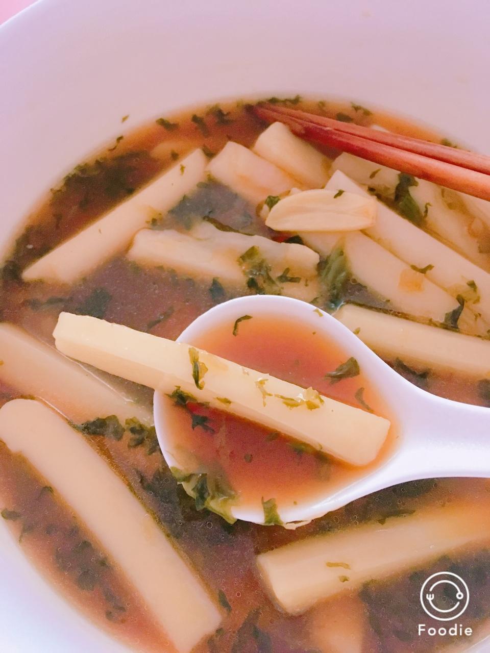 雪菜鸡蛋年糕汤