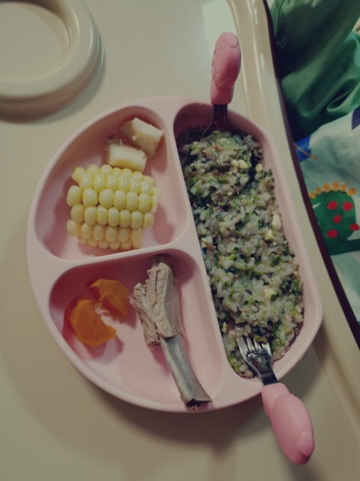 宝贝，妈妈陪你成长