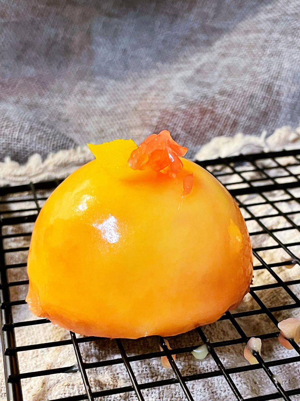 星级餐厅法式甜品芒果光亮淋面酱转载